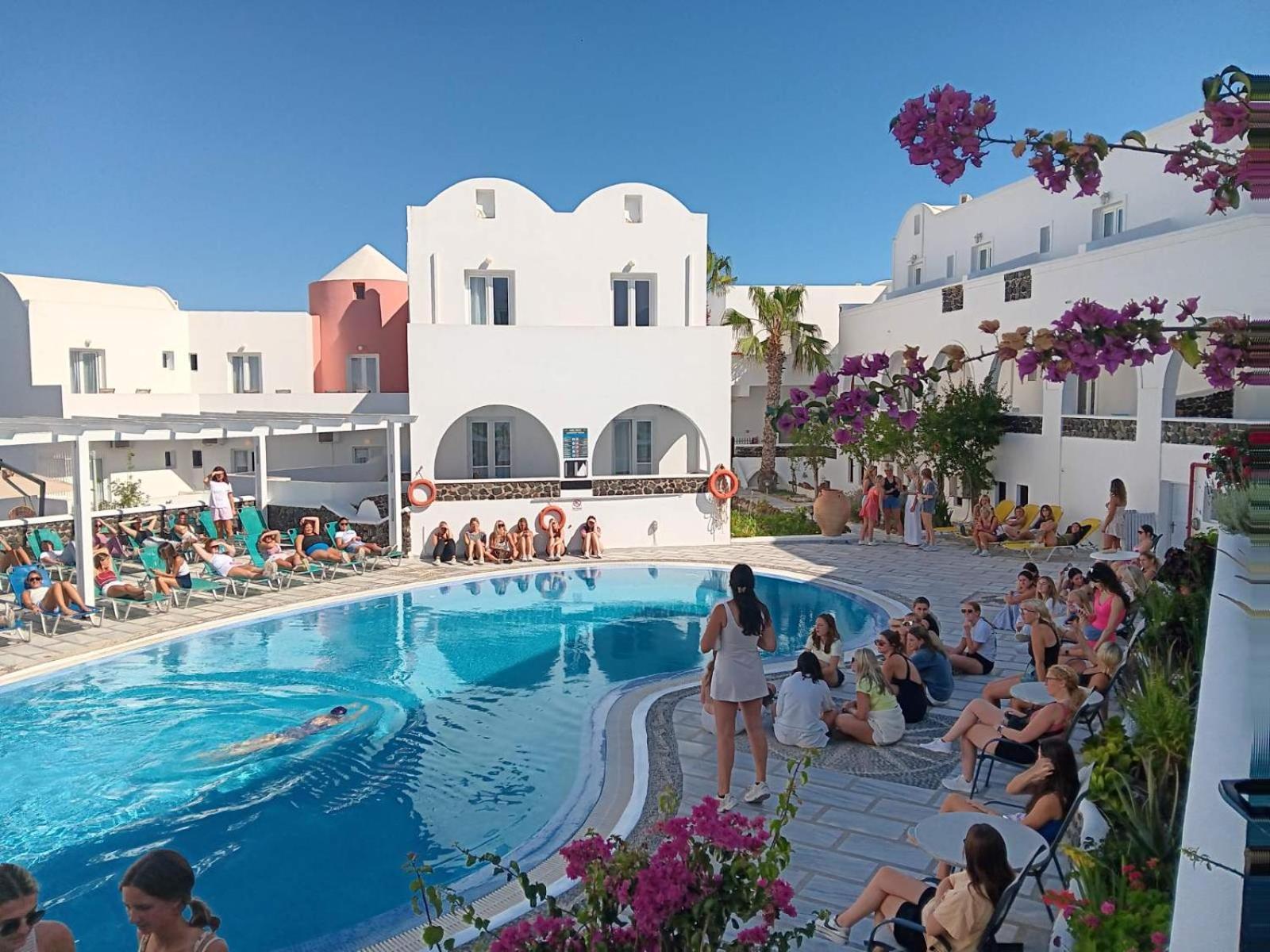 New Haroula Hotel Fira  Eksteriør billede
